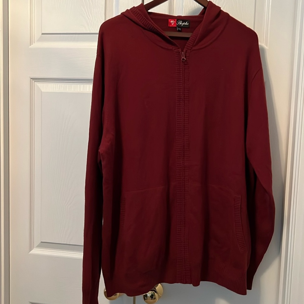 Light weight burgundy cashmere hoodie